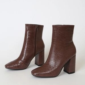 Lulus Brown Crocodile High Heel Mid-Calf Boots size 8